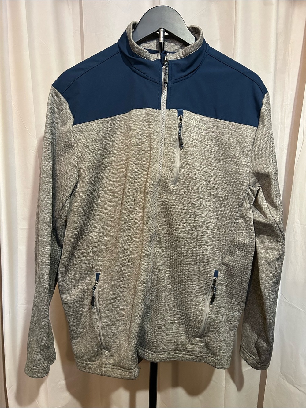 Orvis Men’s Navy Blue and Gray Full-Zip Jacket Size M
